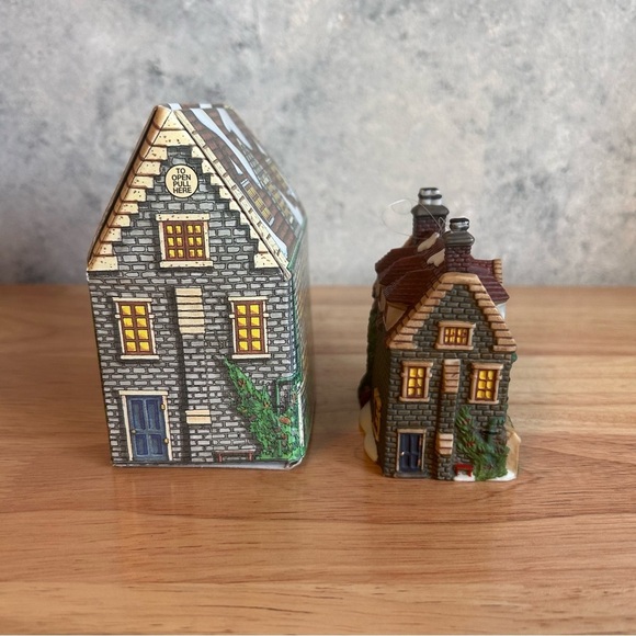 Department 56 Charles Dickens Dedlock Arms 1994 Collectors Edition Ornament New - Picture 6 of 8